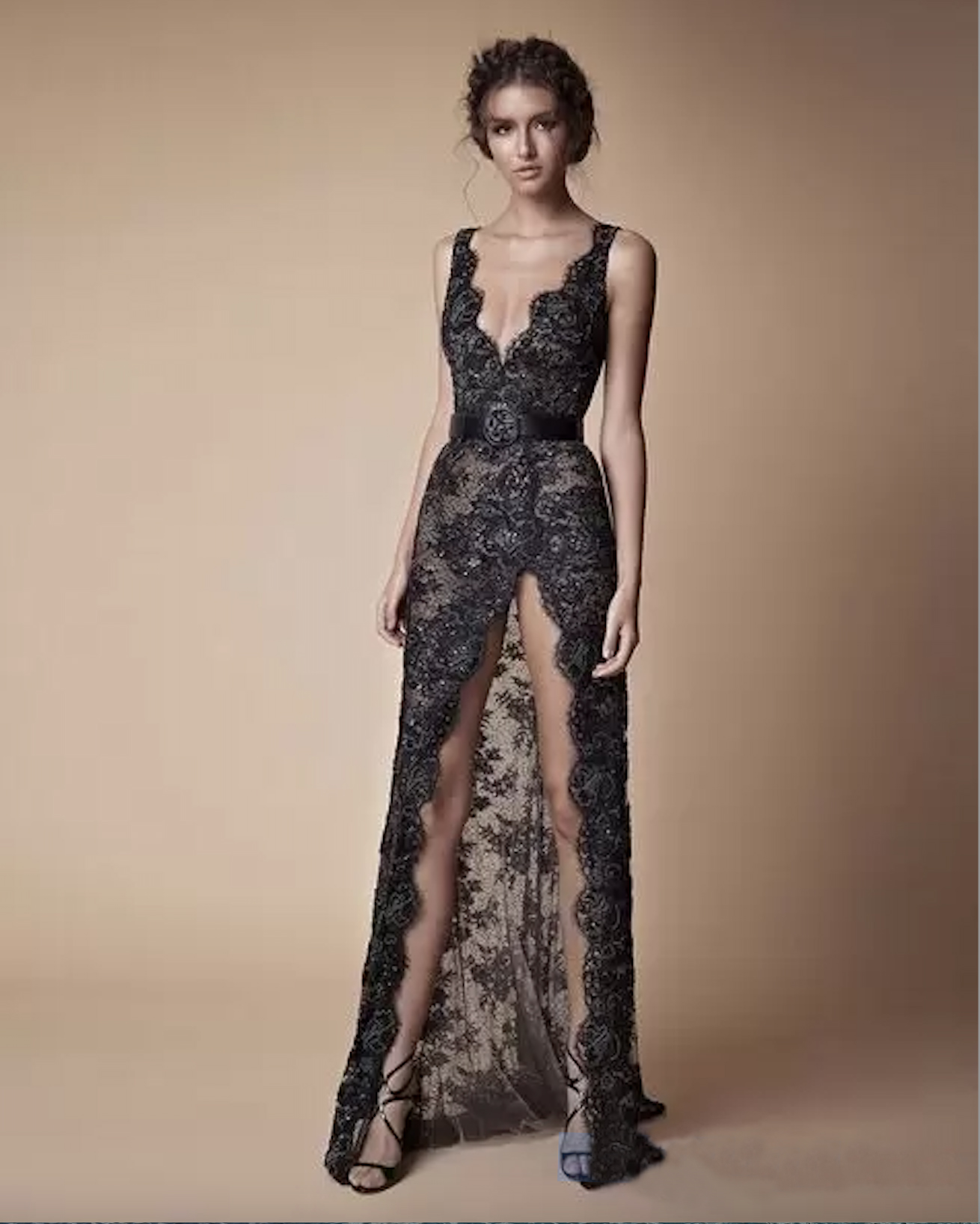 Beaded Black Lace Split Prom Pageant Dresses Modest Fashion V Neck Sexy Full Length Berta Evening Ocn Dress