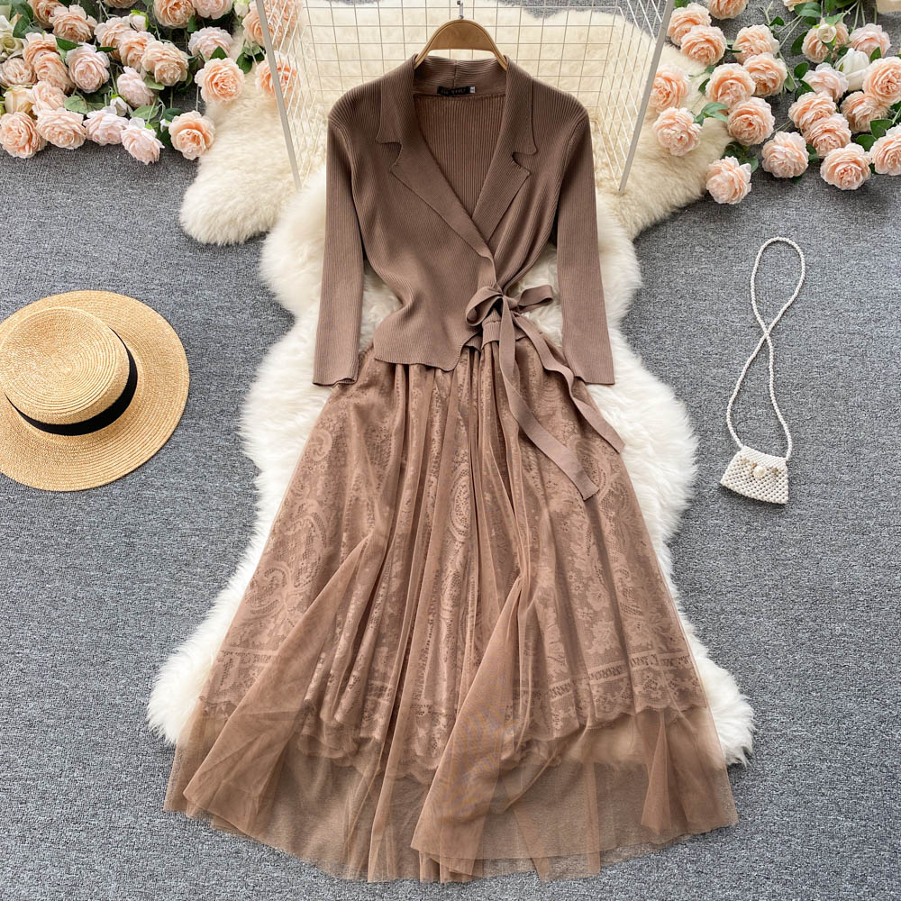 Autumn Winter Casual Dresses Women V-neck Sash Tie Up Dress Vintage Lady Lace Mesh Patchwork Dress Casual Knitting Dress 2023, Same as picture
Autumn Winter Casual Dresses Women V-neck Sash Tie Up Dress Vintage Lady Lace Mesh Patchwork Dress Casual Knitting Dress 2023, Same as picture