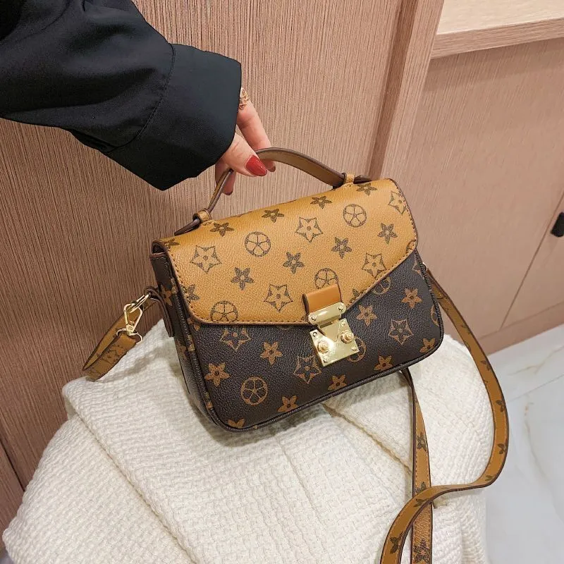 2023 Shoulder Bags Handbag women Sale Discount Genuine leather match pattern Date code Serial number Shoulder damier letters plaid
