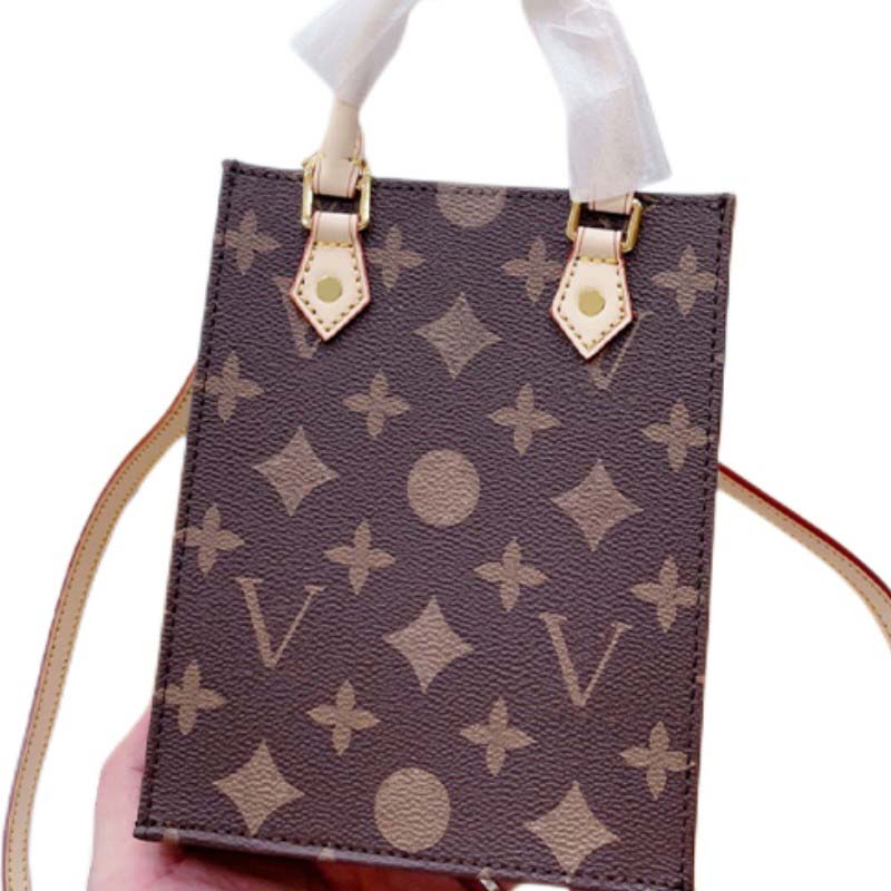Leather designer shoulder bag fashion bag Handbag Comes Fashion Designers Bags Female clutch Classic ladies composite tote PU leathers clutch shoulder bag purse, Brown
Leather designer shoulder bag fashion bag Handbag Comes Fashion Designers Bags Female clutch Classic ladies composite tote PU leathers clutch shoulder bag purse, Brown