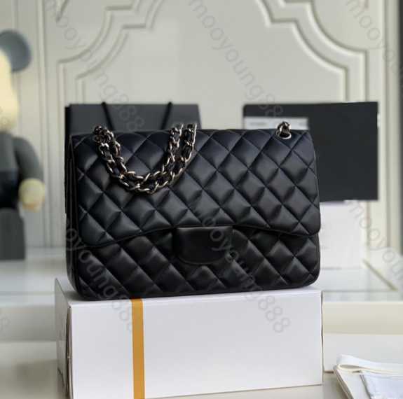 10A Top Tier Quality Jumbo Double Flap Bag Luxury Designer 30CM Real Leather Caviar Lambskin Classic All Black Purse Quilted Handbag sdfgsdg, 30cm red caviar
10A Top Tier Quality Jumbo Double Flap Bag Luxury Designer 30CM Real Leather Caviar Lambskin Classic All Black Purse Quilted Handbag sdfgsdg, 30cm red caviar