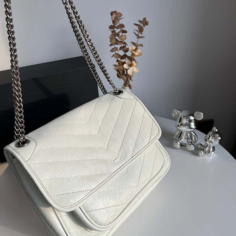 luxury designer bags handbags Crossbodys handbags designer bag Women Bags classic handbag Shoulder Bags leather Lady Fashion Bags Genuine Crossbody Purses, Black
luxury designer bags handbags Crossbodys handbags designer bag Women Bags classic handbag Shoulder Bags leather Lady Fashion Bags Genuine Crossbody Purses, Black