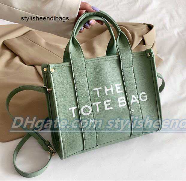 Women Tote Shoulder Bags Crossbody Bag Luxury High Quality Large Capacity Pu Leather Purse Fashion Designer Girl Handbags 0127/23
Women Tote Shoulder Bags Crossbody Bag Luxury High Quality Large Capacity Pu Leather Purse Fashion Designer Girl Handbags 0127/23