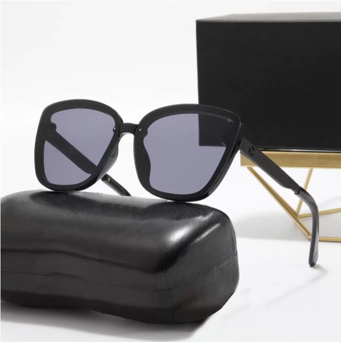Side Letters Polarized Designer Sunglasses Womens Men Luxury Sun Glasses Traveling Sunproof Adumbral Beach Sunglass
Side Letters Polarized Designer Sunglasses Womens Men Luxury Sun Glasses Traveling Sunproof Adumbral Beach Sunglass
