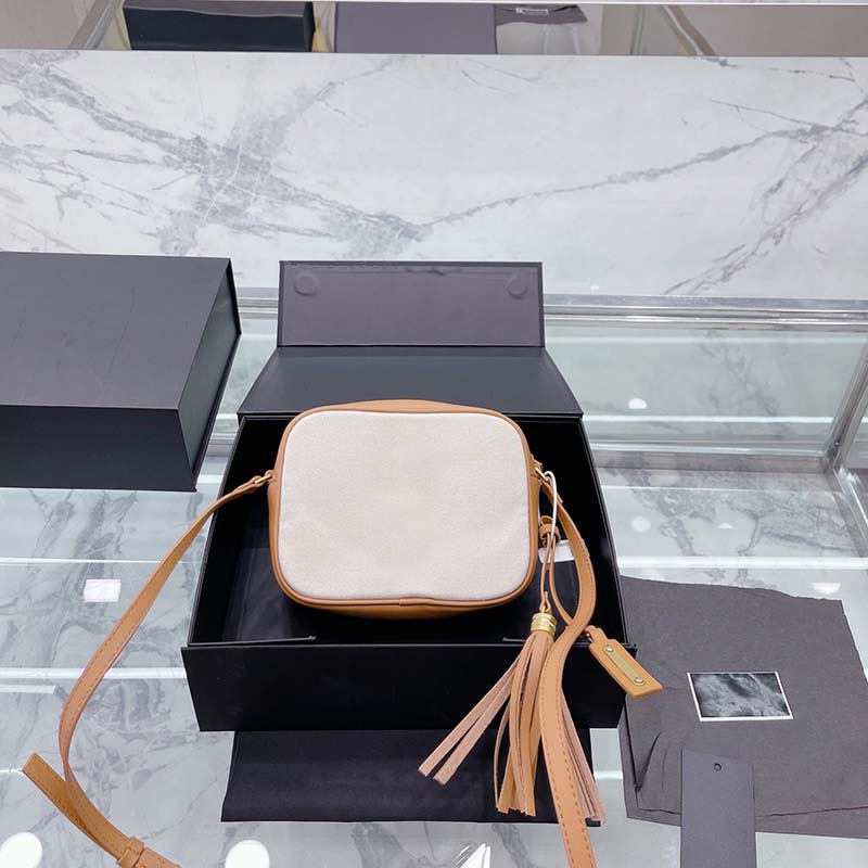 Fashion womens shoulder bags wholesale chain purse evening bag for women handbags purses bag crossbody classics messenger fashion luxurys brands crossbody, Black
Fashion womens shoulder bags wholesale chain purse evening bag for women handbags purses bag crossbody classics messenger fashion luxurys brands crossbody, Black