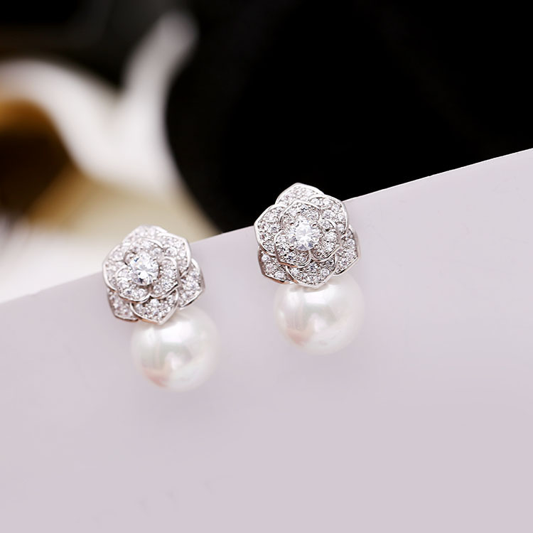 Elegant Freshwater Camellia Flower Earrings for Women Dia Zircon Stud Ball Pearl Earring Fashion Wedding Jewelry Nice Gift ddmythur