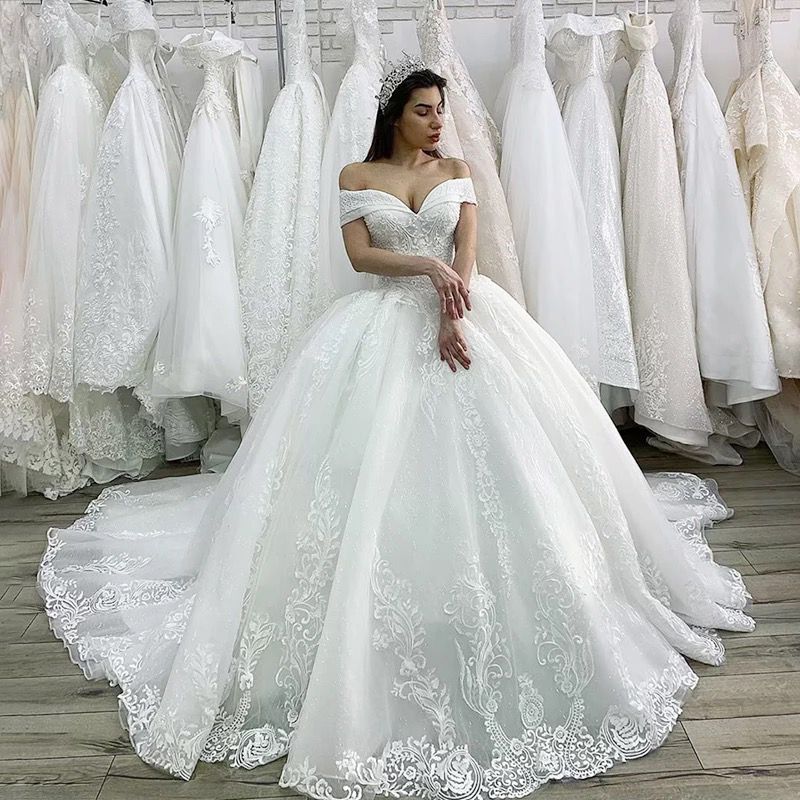 Luxury Beaded Princess Wedding Dress Long Train 2023 Lace Appliques Lace-up Ball Gown Elegant Woment Bridal Dresses Custom Vestido de Noiva Off Should
