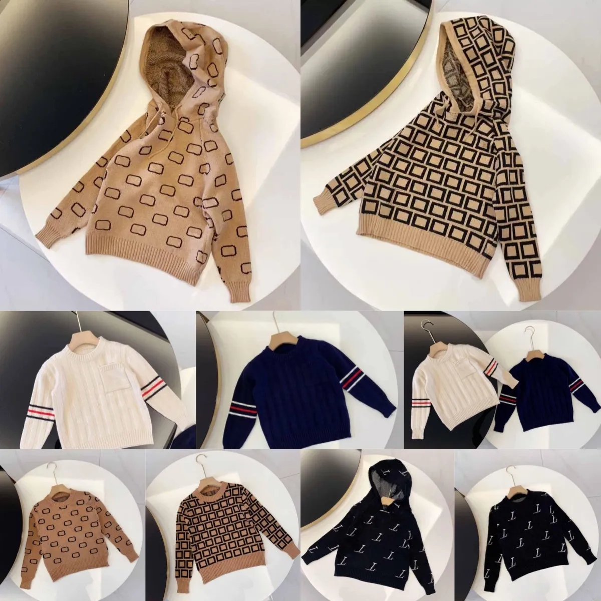 Boys Girls Sweaters Children Sweatshirts Casual Kids Babies Hooded Sweater Classic Letter Clothes Warm Designers Pullover, L1
Boys Girls Sweaters Children Sweatshirts Casual Kids Babies Hooded Sweater Classic Letter Clothes Warm Designers Pullover, L1