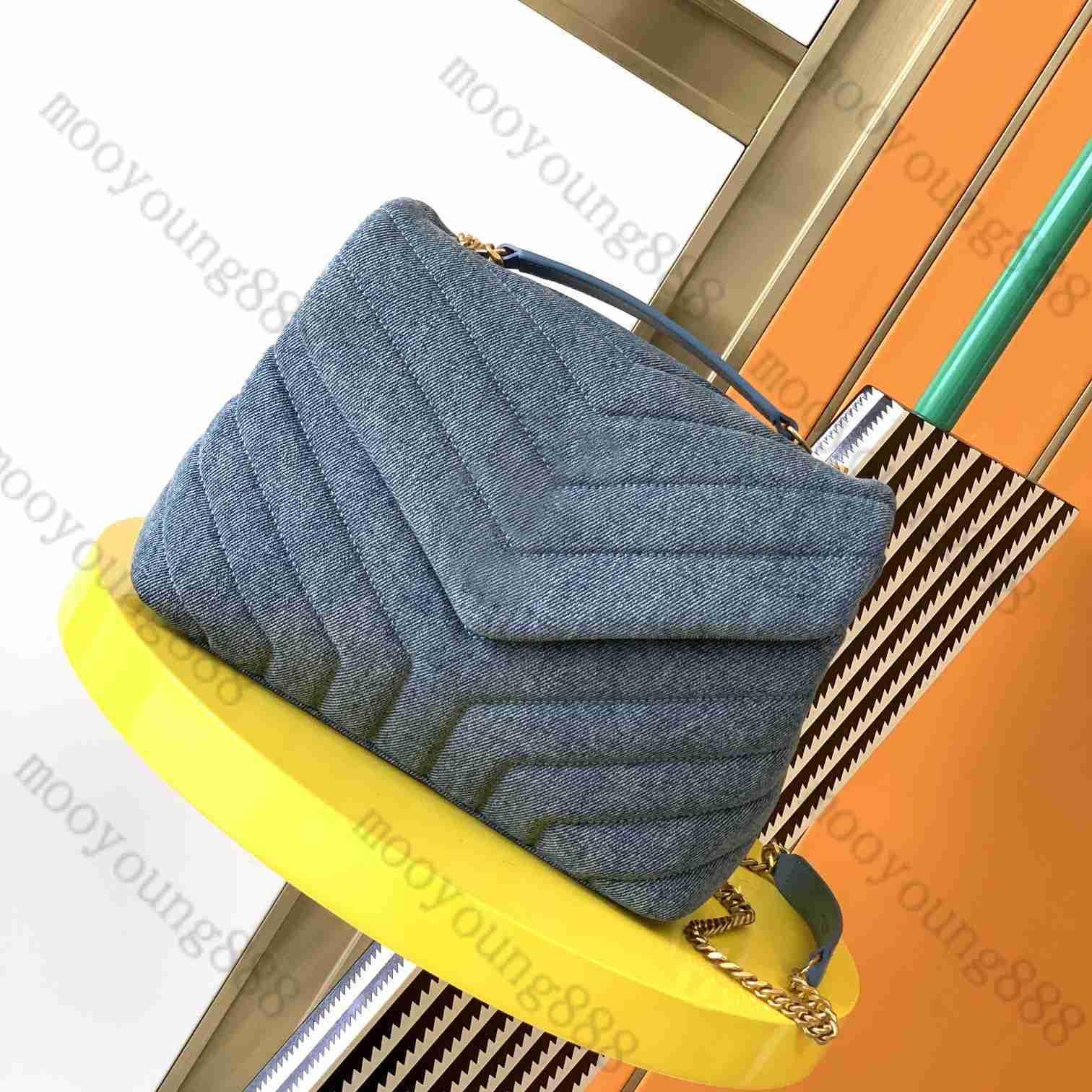 10A Top Tier Quality Luxuries Designers Small Loulou Quilted Flap Bag Womens Denim Envelope Handbag Crossbody Shoulder Gold Chain Bag Purse, Upload pics to contact us
10A Top Tier Quality Luxuries Designers Small Loulou Quilted Flap Bag Womens Denim Envelope Handbag Crossbody Shoulder Gold Chain Bag Purse, Upload pics to contact us