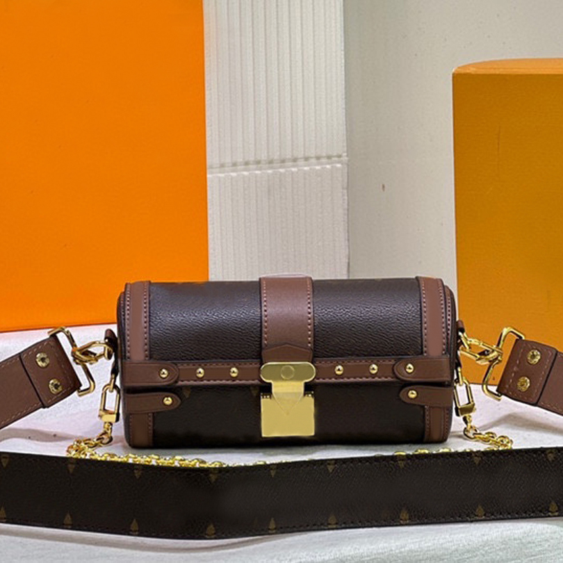 7A Luxury Designer Bags Real Cowhide Presbyopia Pattern Women Bucket Handbags Fashion Chain Rivet Crossbody Purse, Brown
7A Luxury Designer Bags Real Cowhide Presbyopia Pattern Women Bucket Handbags Fashion Chain Rivet Crossbody Purse, Brown