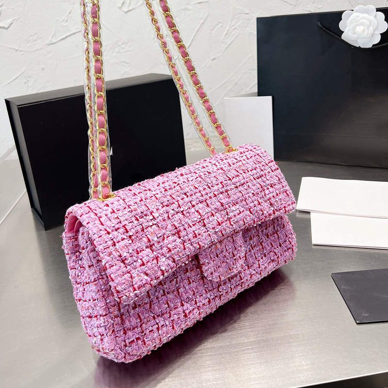 Womens 25CM Tweed Quilted Bags Classic Small Double Flap Square Quilted Braided Shoulder Packet Vintage France Ladies Famous Designer Clutch Luxury Handbags, Box
Womens 25CM Tweed Quilted Bags Classic Small Double Flap Square Quilted Braided Shoulder Packet Vintage France Ladies Famous Designer Clutch Luxury Handbags, Box