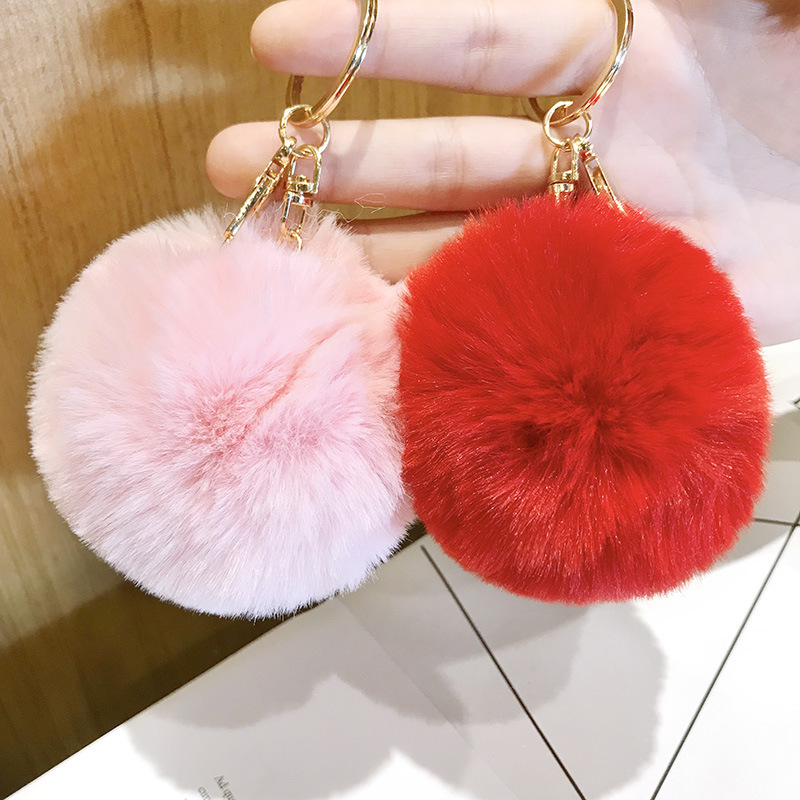 Pom Poms Key Rings Fluffy Ball Faux Rabbit Fur Keychain for Women Girls Hats Bags Key Chain Knitting Accessories Promotion Gift Whole Price