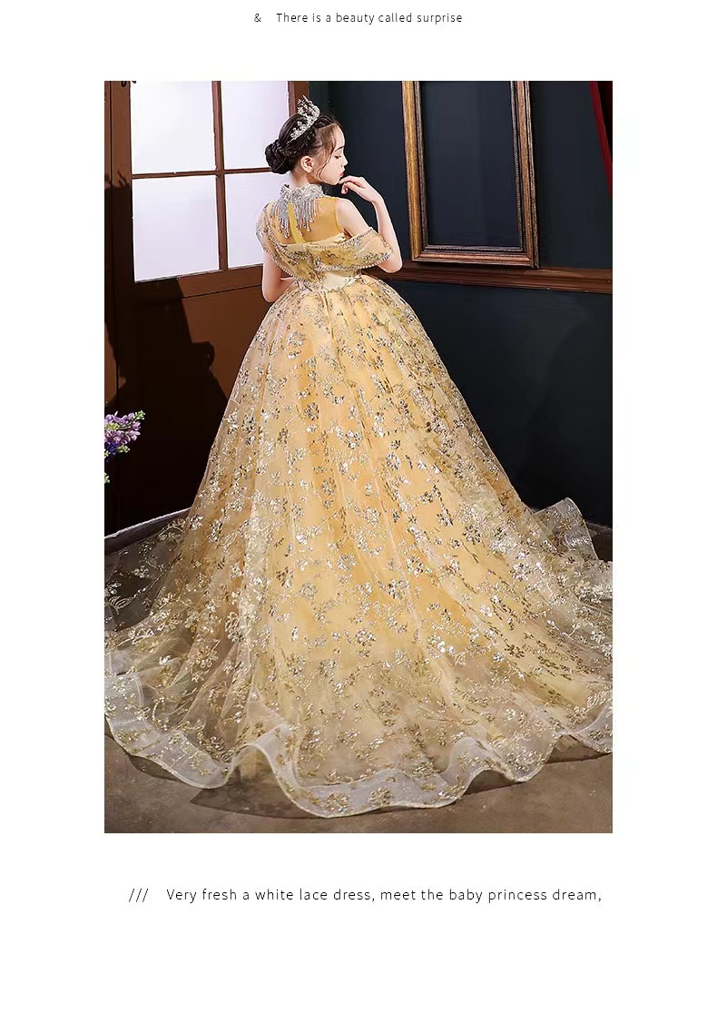 Gold Wer Girl Dresses Jewel Neck Ball Gown Lace Appliques Beads Sequined Kids Girls Pageant Dress Sweep Train Crystal Birthday Gowns Lz0304