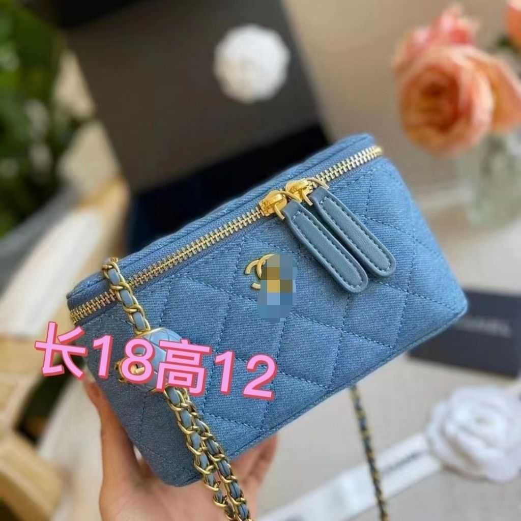 Designer Women Bag Wallet Handbag Fashion Blue Tannin Small Golden Ball Square Fat Man Fashion Shoulder Messenger Bag Makeup Bag, Brown
Designer Women Bag Wallet Handbag Fashion Blue Tannin Small Golden Ball Square Fat Man Fashion Shoulder Messenger Bag Makeup Bag, Brown