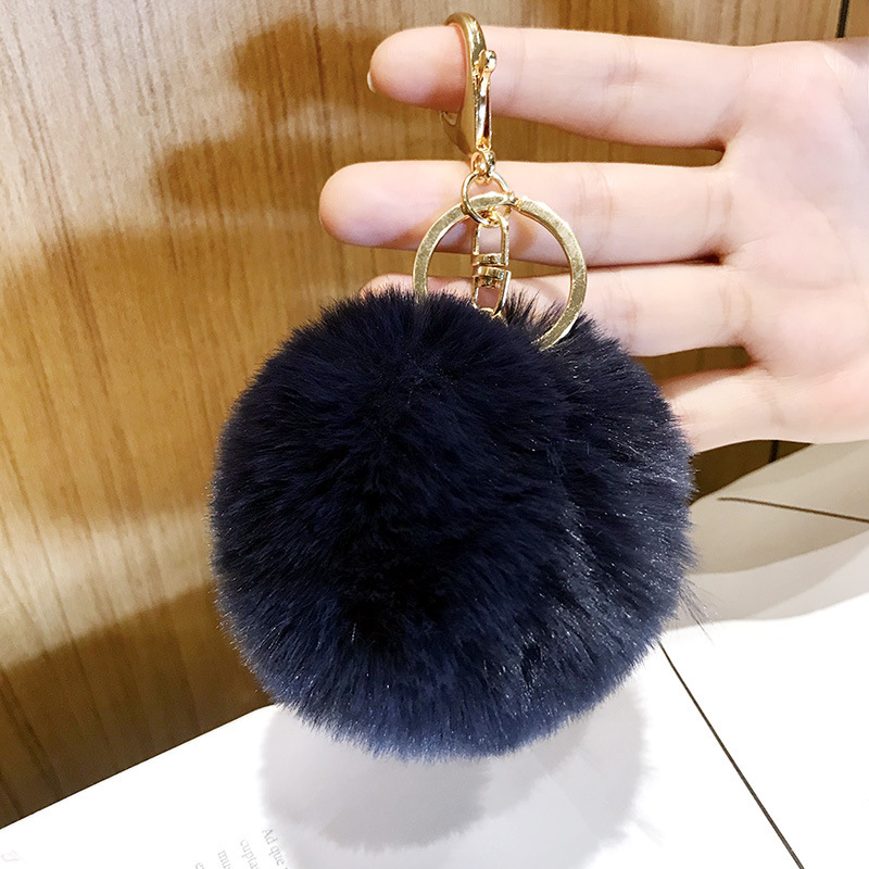 Pom Poms Key Rings Fluffy Ball Faux Rabbit Fur Keychain for Women Girls Hats Bags Key Chain Knitting Accessories Promotion Gift Whole Price
