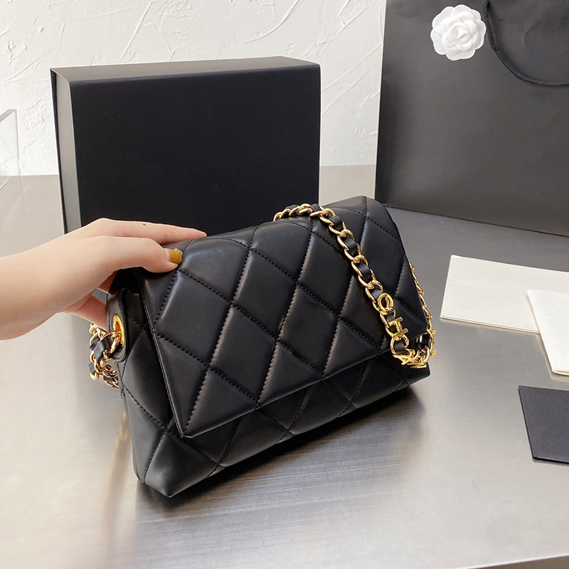 CC Bags Luxury Brand Shoulder Bags Womens Classic Mini Flap Letter Bracelet Chain Bags 23C Matelasse Vintage Crossbody Shoulder Cosmetic Des, Box
CC Bags Luxury Brand Shoulder Bags Womens Classic Mini Flap Letter Bracelet Chain Bags 23C Matelasse Vintage Crossbody Shoulder Cosmetic Des, Box