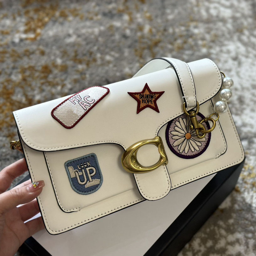 Pearl Luxury Handbag Designer Shoulder Bag Baguette Women Tote Handbags Crossbody Shopper Bags Purse Totes Star Tabby 23013002CZ, White
Pearl Luxury Handbag Designer Shoulder Bag Baguette Women Tote Handbags Crossbody Shopper Bags Purse Totes Star Tabby 23013002CZ, White