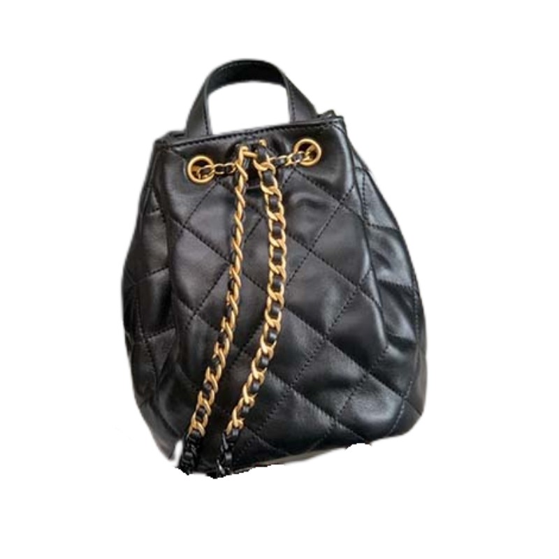 AAAAA Designer tote bag handbag women luxury shoulder crossbody bags genuine real leather messenger bags Classic drawstring backpack Versatile and stylish, White
AAAAA Designer tote bag handbag women luxury shoulder crossbody bags genuine real leather messenger bags Classic drawstring backpack Versatile and stylish, White