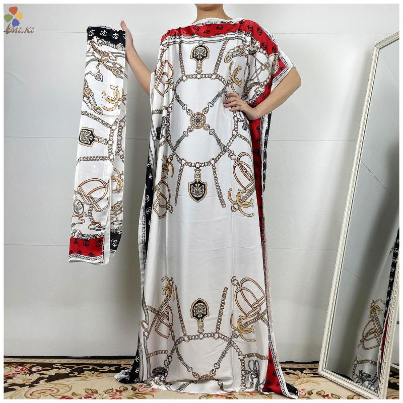 Fashion classic African clothing dashiki robe silk fabric women's 2-piece printed loose dress
Fashion classic African clothing dashiki robe silk fabric women's 2-piece printed loose dress