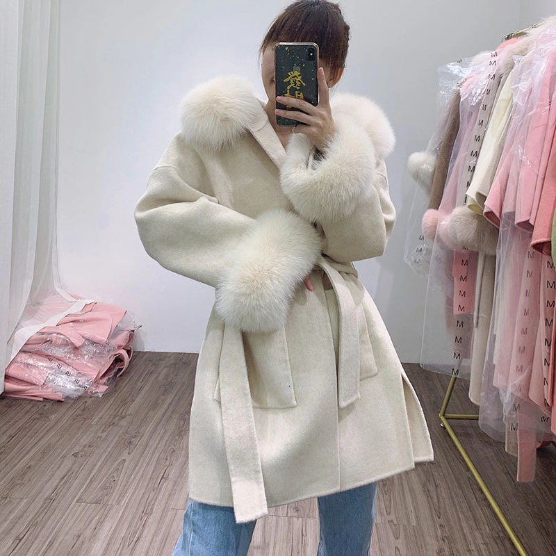 Women's Wool Blends Loose Hooded Wool Blended Autumn Coat Women With Real Fur Hood Trim Women Long Sleeve Female Wool Jacket With Hood With Fur 2