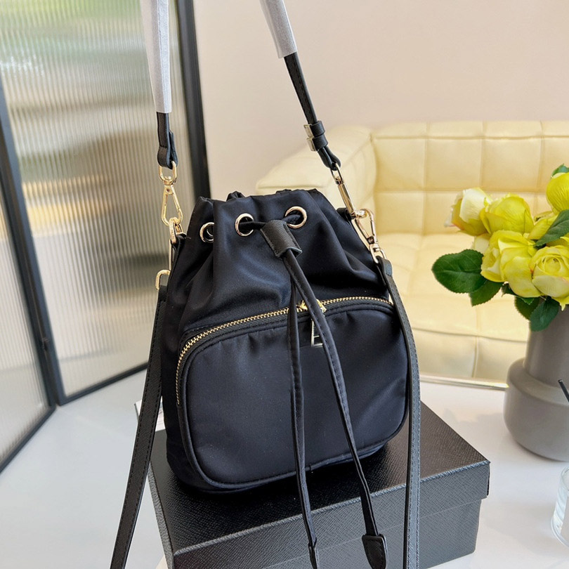 Woman Bucket Bags designer bags shoulder tote bag luxury handbags lady crossbody totes purse nylon buckets handbag Triangle 5A