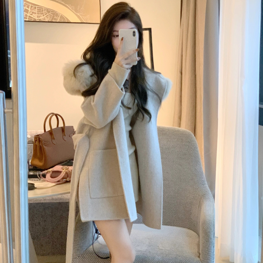 Women's Wool Blends Women Winter Thicken Loose Cashmere Wool Coat with Belt Hooded Short Woolen Overcoat Outerwear Female 230130