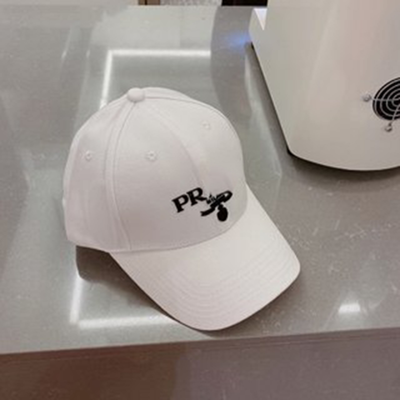 2023 summer fashion designer baseball cap cow leather micro label luxury temperament brim adjustable magic patch for men and women
2023 summer fashion designer baseball cap cow leather micro label luxury temperament brim adjustable magic patch for men and women