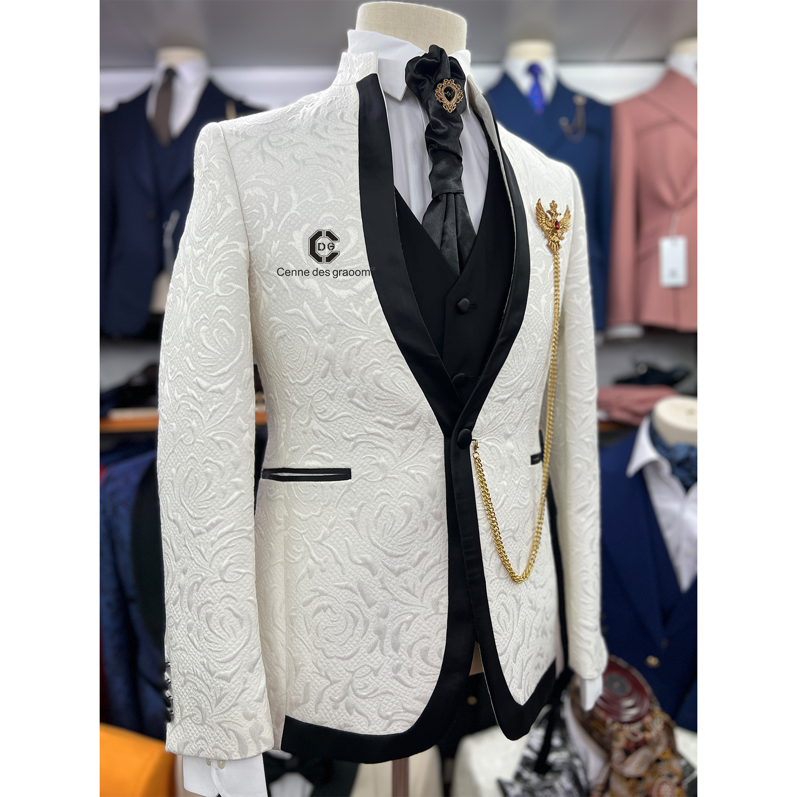 Men's Suits Blazers Cenne Des Graoom Wedding Formal Suits For Men Ivory Paisley Blazer Black Tuxedo Pants With Neck Tie 4 Piece Dinner Party 2301