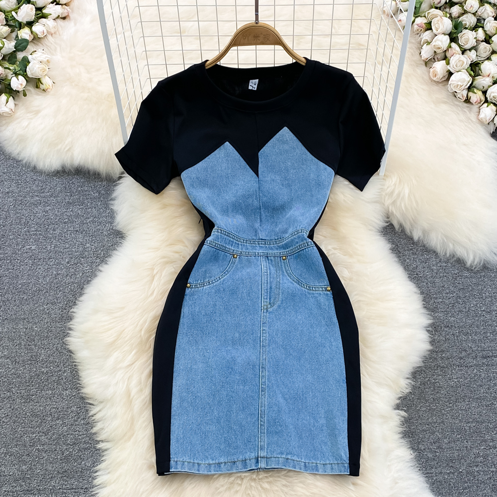 2023 Foridol vintage puff sleeve floral dress summer side split long dress boho beach holiday dress retro print blue sundress vestido, Same as picture
2023 Foridol vintage puff sleeve floral dress summer side split long dress boho beach holiday dress retro print blue sundress vestido, Same as picture