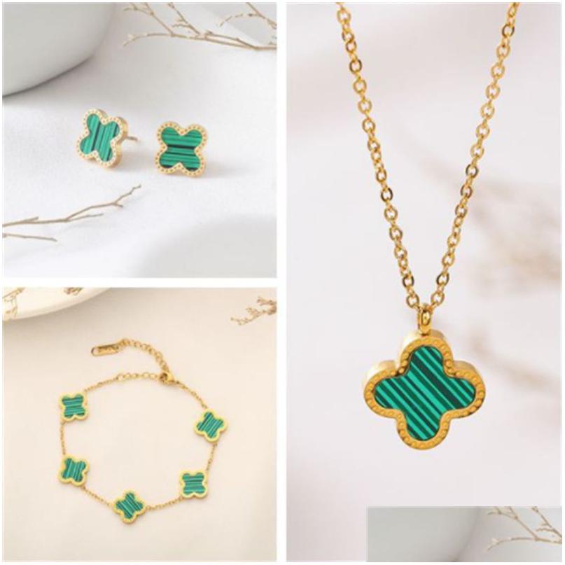 Pendant Necklaces Designer Jewelry Female Necklace Bracelet Earrings 3Piece Set Made Of Stainless Steel 18K Gold Wholesale Drop Deli Dh9Eg
Pendant Necklaces Designer Jewelry Female Necklace Bracelet Earrings 3Piece Set Made Of Stainless Steel 18K Gold Wholesale Drop Deli Dh9Eg