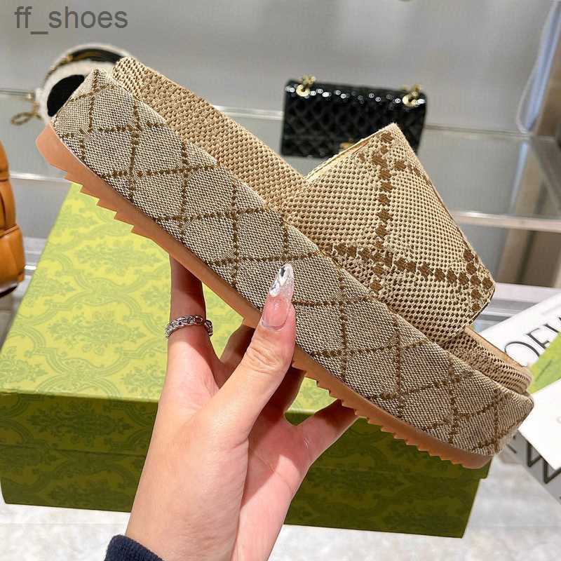 2023 Discount Slippers Women Paris Slippers Designer Wedge Pattern Embroidery G Letters Beach Casual Slides Flip Flops Ladies Platform Thick Bottom Increase, Make up difference
2023 Discount Slippers Women Paris Slippers Designer Wedge Pattern Embroidery G Letters Beach Casual Slides Flip Flops Ladies Platform Thick Bottom Increase, Make up difference