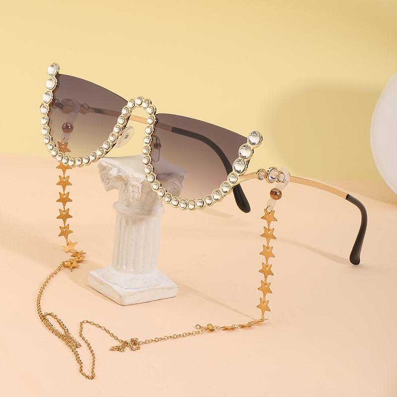 Fashion Classic Designer Sunglasses For Men Women Luxury Polarized Pilot Sun Glasses Pearl With Chain UV400 Eyewear PC Frame Polaroid Lens 3059tai
Fashion Classic Designer Sunglasses For Men Women Luxury Polarized Pilot Sun Glasses Pearl With Chain UV400 Eyewear PC Frame Polaroid Lens 3059tai