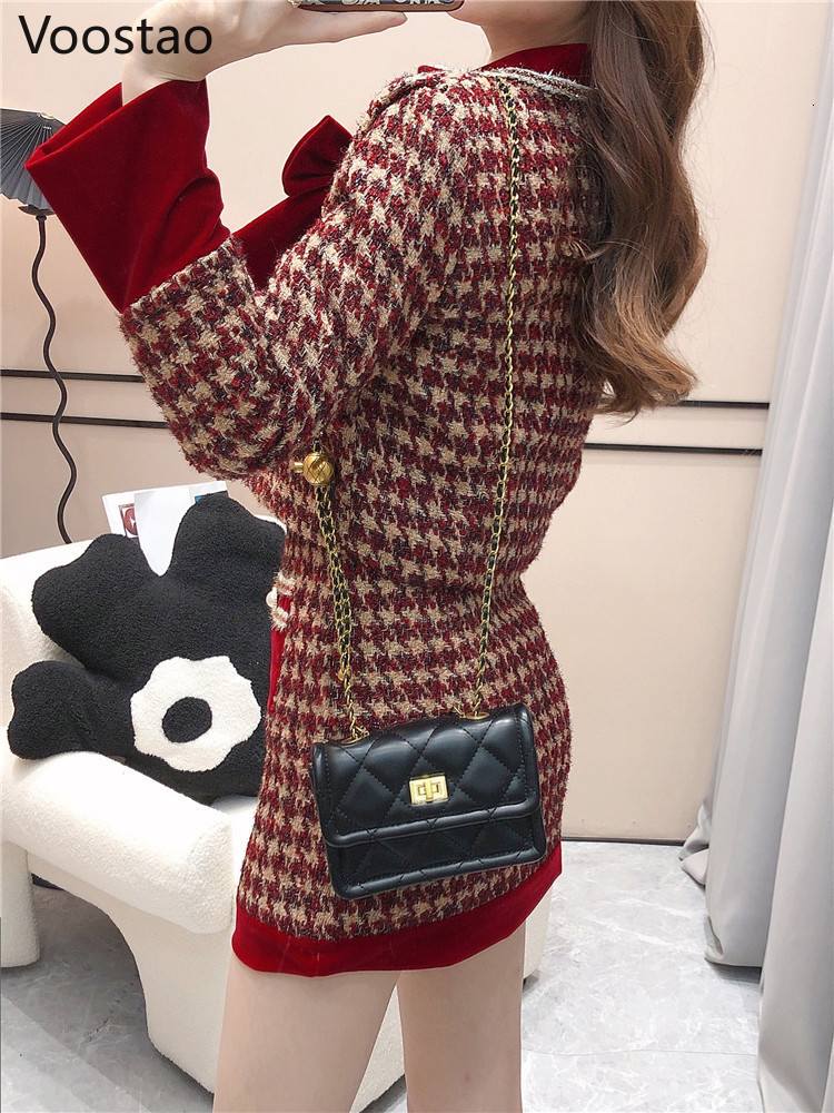Two Piece Dress Autumn Winter Elegant Tweed Plaid Skirt Sets Women Sweet Chic Pearl Bow Woolen Jackets Mini Skirts Suit Korean Female Outfits 230130