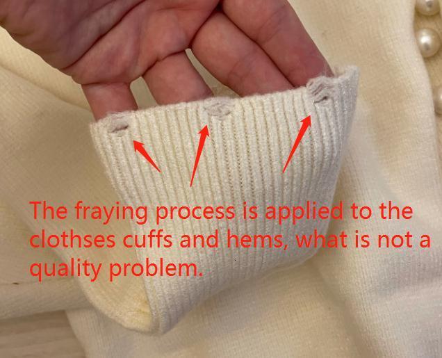 Womens Jackets Fashion Korean Pearls Cardigan Batwing Sleeve Wool Knit Vintage Coat High Quality Jacket AQ927 230130