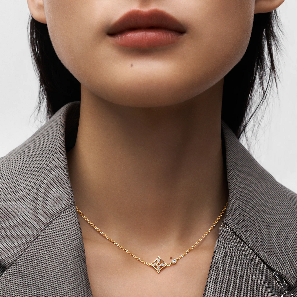 Idylle Blossom necklace New in Luxury fine jewelry chain necklace for womens pendant k Gold Heart Design
Idylle Blossom necklace New in Luxury fine jewelry chain necklace for womens pendant k Gold Heart Design