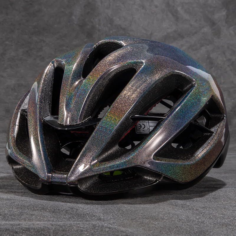 Bike Cycling Helmet Mountain Bicycle Outdoor Sports for Men women Safety helmets Protect Brand riding helmets AAAA quality
Bike Cycling Helmet Mountain Bicycle Outdoor Sports for Men women Safety helmets Protect Brand riding helmets AAAA quality