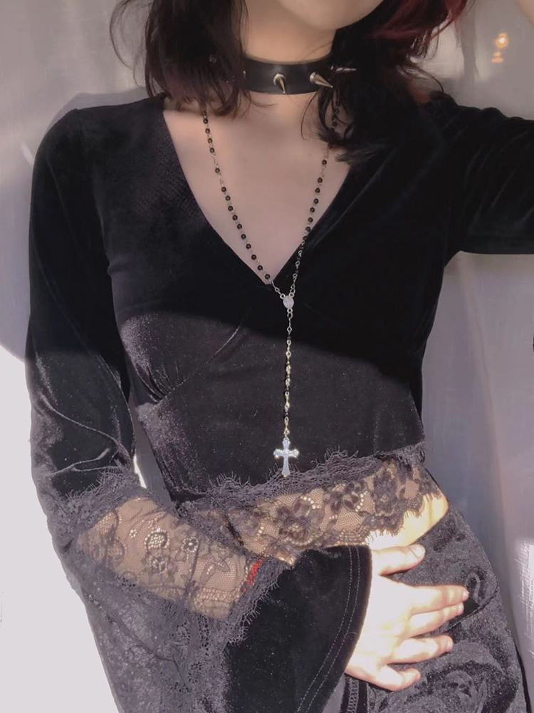 Women's TShirt AltGoth Dark Goth Long Sleeve Tshirt Women Sexy Lace Patchwork Flare Vneck Short Tee Tops Streetwear Black Bottom 230130