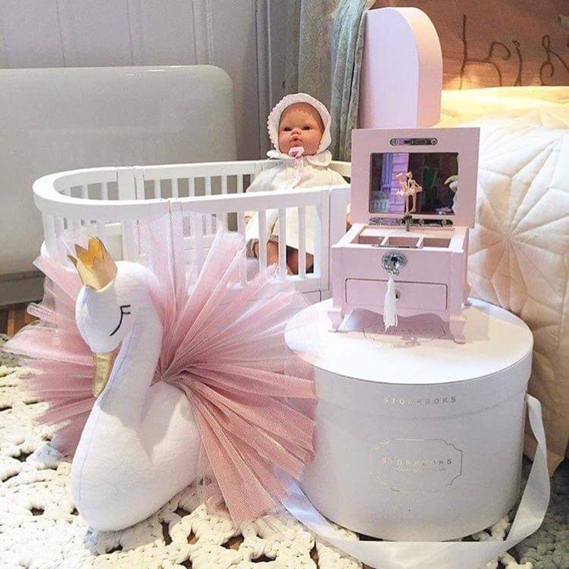Wall Decor Baby Room Nursery Decor Stuffed Animal Head Wall Mount Hangings Swan Toys Dolls Girls Kids Bedroom Wall Decoration Accessories 230131