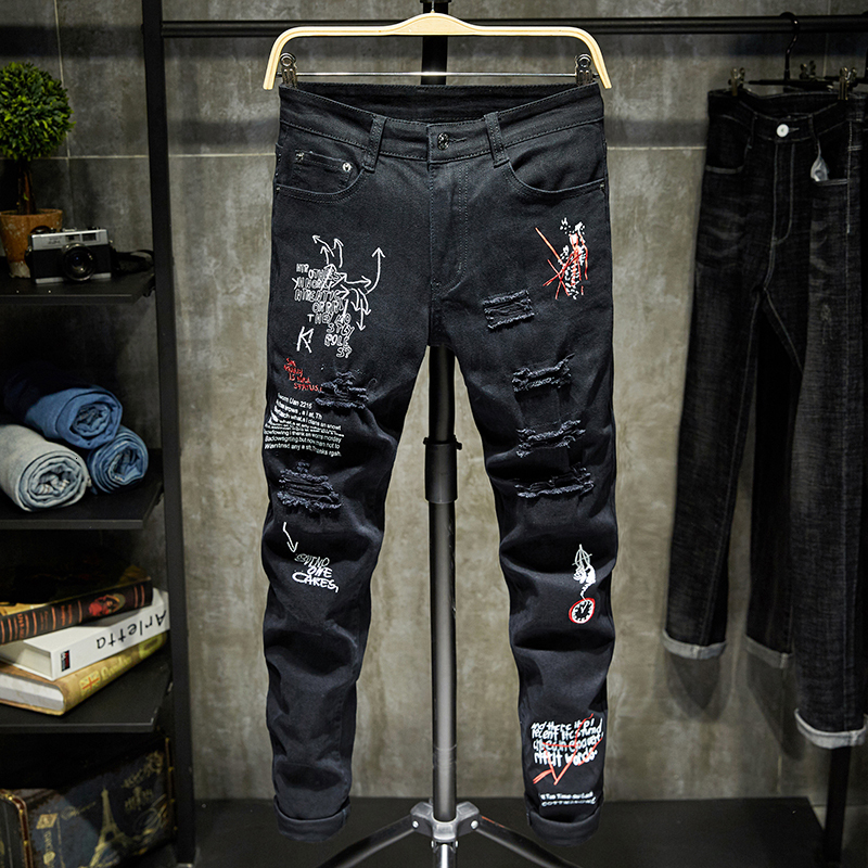 Men's Jeans Fashion Trendy Embroidery letters Men College Boys Skinny Runway Zipper Denim Pants Destroyed Ripped Black White 230131