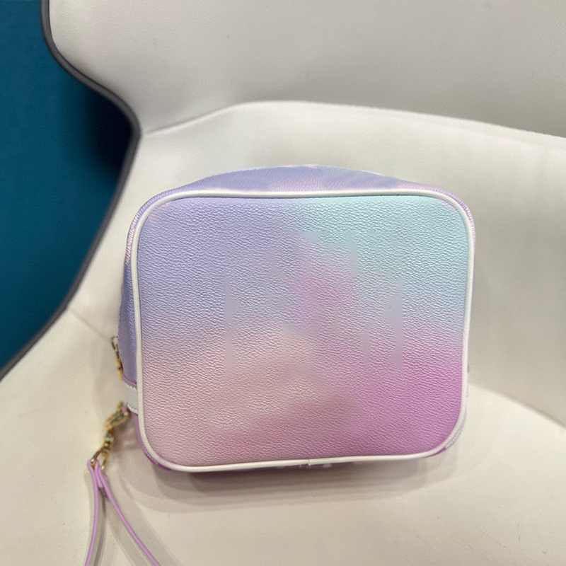 Designer Wash Bags Luxurys Fashion Clutch Bag Make Up Cosmetic Toilet Pouch Women Beauty Makeup Case Pochette Accessoires Zippy, Pink
Designer Wash Bags Luxurys Fashion Clutch Bag Make Up Cosmetic Toilet Pouch Women Beauty Makeup Case Pochette Accessoires Zippy, Pink