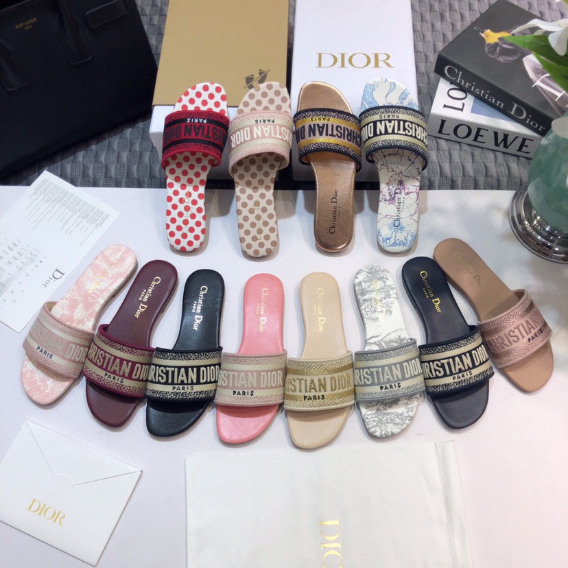 Christian Dior Shoes Dway Slide Slippers MULE Fashion Luxury Womens Embroidery Low Heels Slipper AAAAA Quality Woman Ladies Designer Sandals