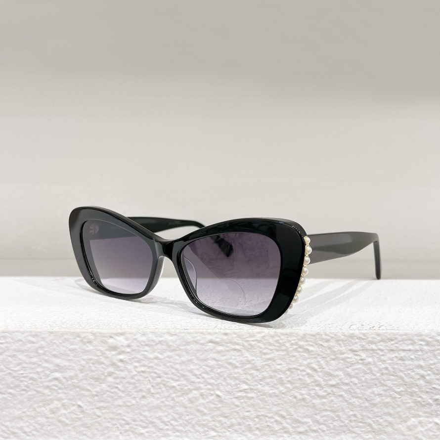 Cat Eye Pearls Sunglasses for Women Black Grey Shaded Shades Sunnies UV400 Protection Eyewear with Box
Cat Eye Pearls Sunglasses for Women Black Grey Shaded Shades Sunnies UV400 Protection Eyewear with Box