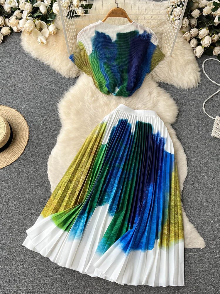 Two Piece Dress Summer Runway Flower Skirt Suit Women's Stretch Colorblock Knit Top High Waist Floral Printed Skirt Holiday Two Piece Set 230130