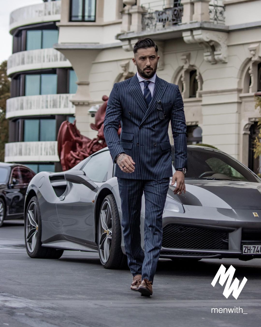 Two Pieces Wedding Tuxedos Men Suits Stripe Classical Formal Fit Suit Jacket Double Breasted Customized Peaked Lapel Pockets Bridegroom Coat Pants