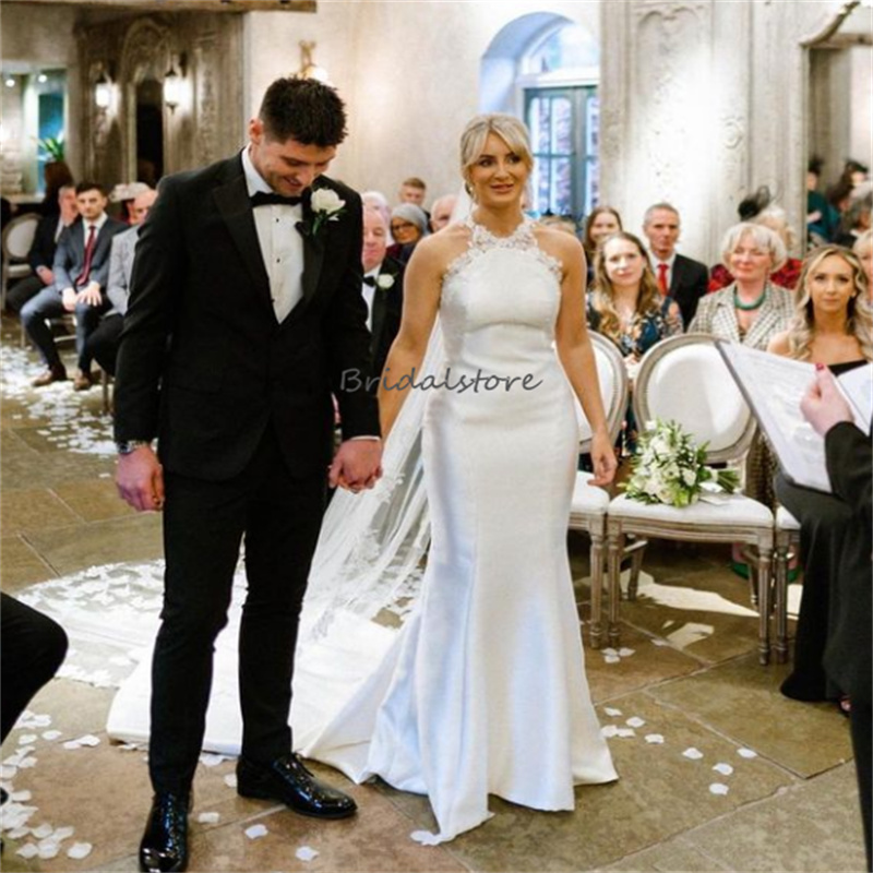 Chic Soft Satin Castle Wedding Dress 2023 Sexy Sleeveless Lace Boho Bride Dresses Mermaid Backless Bohemian Garden Bridal Gowns robe mariee Femme vest