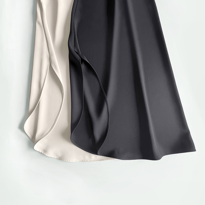New t-otemeO side slit half length skirt