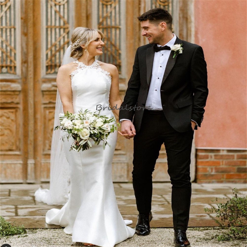 Chic Soft Satin Castle Wedding Dress 2023 Sexy Sleeveless Lace Boho Bride Dresses Mermaid Backless Bohemian Garden Bridal Gowns robe mariee Femme vest