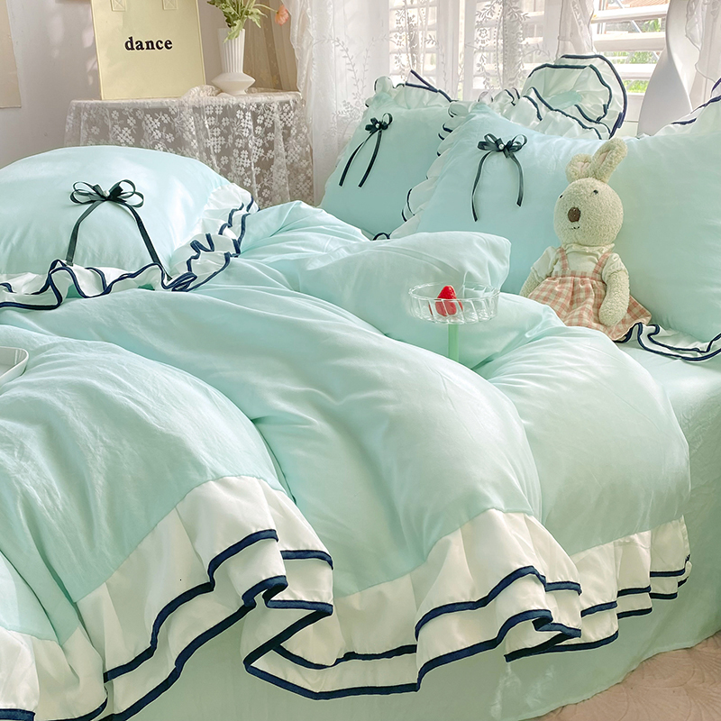 Bedding sets Korean Princess Style Set For Women Double Ruffle Lace Duvet Cover Full Queen Solid Color Comfortable Falt Bed Sheet 230731