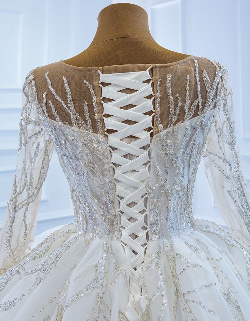 New Designer Arabic Dubai Wedding Dress 2025 Long Sleeves Beaded Sequins Crystals Bridal Gown Plus Size Custom Made Vestidos De Noiavs