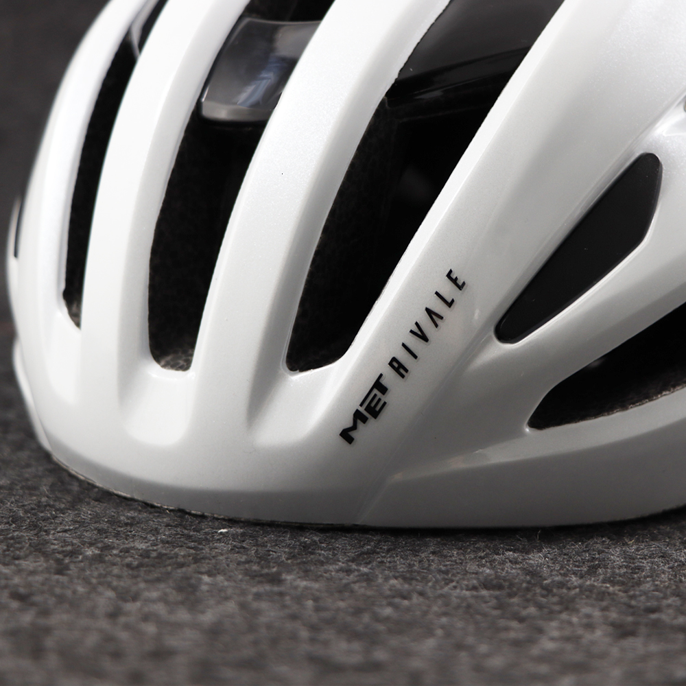 Cycling Helmets Cycling Helmets MET Rivale Bicycle Helmet Ultralight Road Bike Racing Outdoor Sports Mountain Women And Men Riding Hats 230801